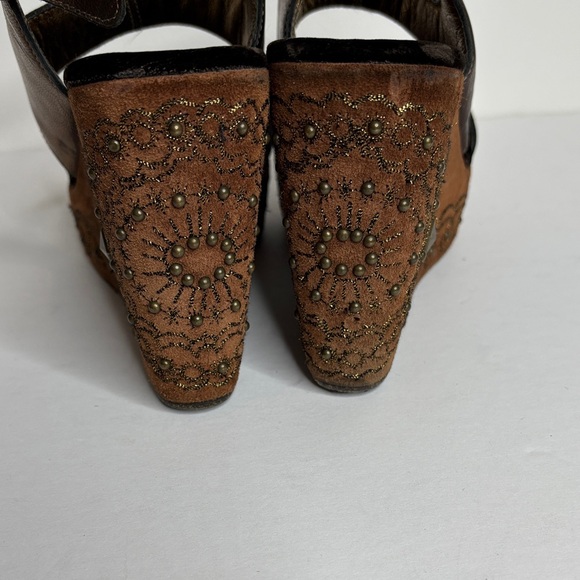 Donald J. Pliner Stelo Velvet Bronze Wedges Sandals Size 6 - Picture 5 of 8